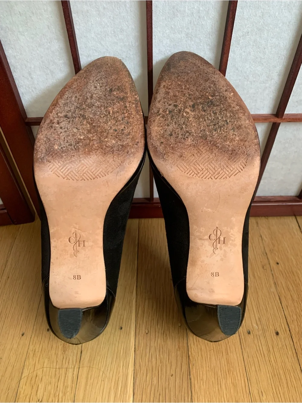 EUC COLE HAAN CARMA OT AIR BLACK LEATHER/SUEDE SPECTATOR PUMPS IN SIZE 8B